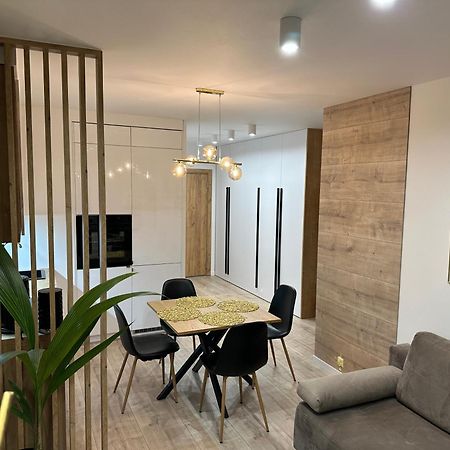 Nowoczesny Apartament Z Garazem Morelova Gdańsk Extérieur photo