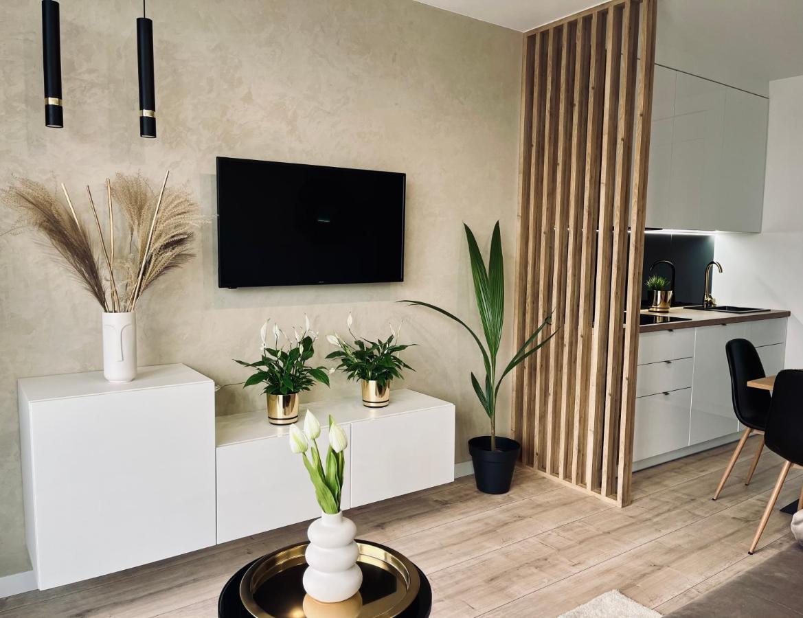 Nowoczesny Apartament Z Garazem Morelova Gdańsk Extérieur photo
