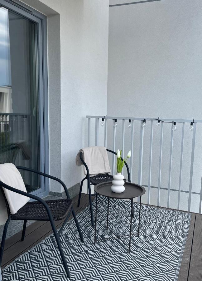 Nowoczesny Apartament Z Garazem Morelova Gdańsk Extérieur photo